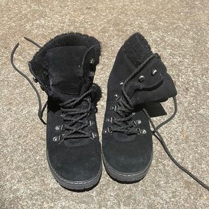 Black boots